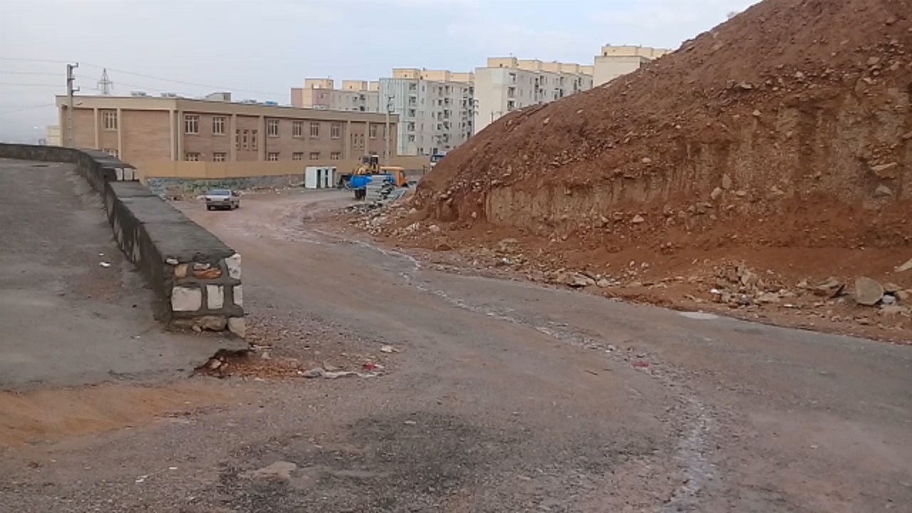گلایه از وضع نامناسب معابر مسکن مهر در کرمانشاه + فیلم