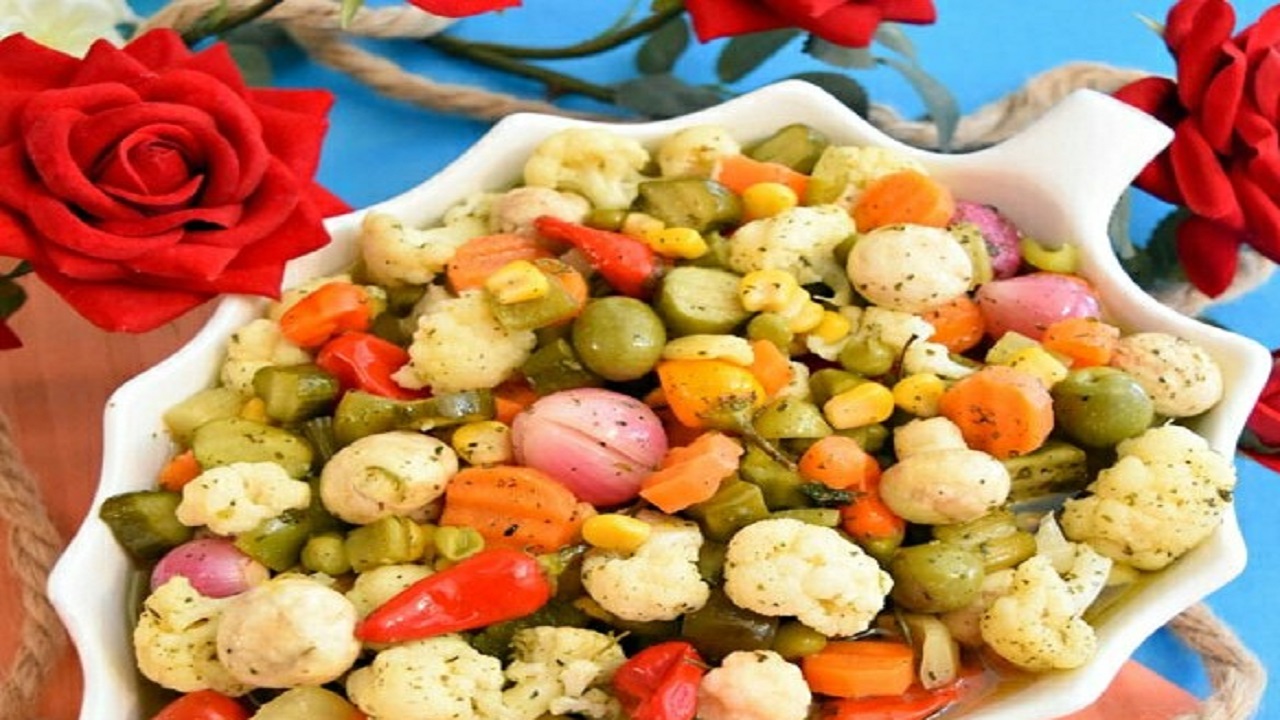 آموزش آشپزی؛ از ساندویچ گوشت ژیروسی و سالسا تا توپ برنج سرخ شده ایتالیایی با ژامبون و پنیر + تصاویر
