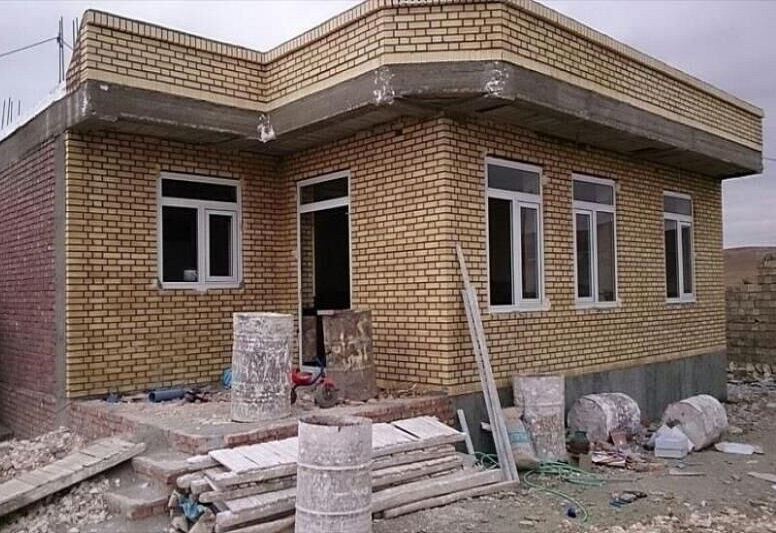 بازسازی مناطق زلزله‌زده با تمام توان در حال انجام است