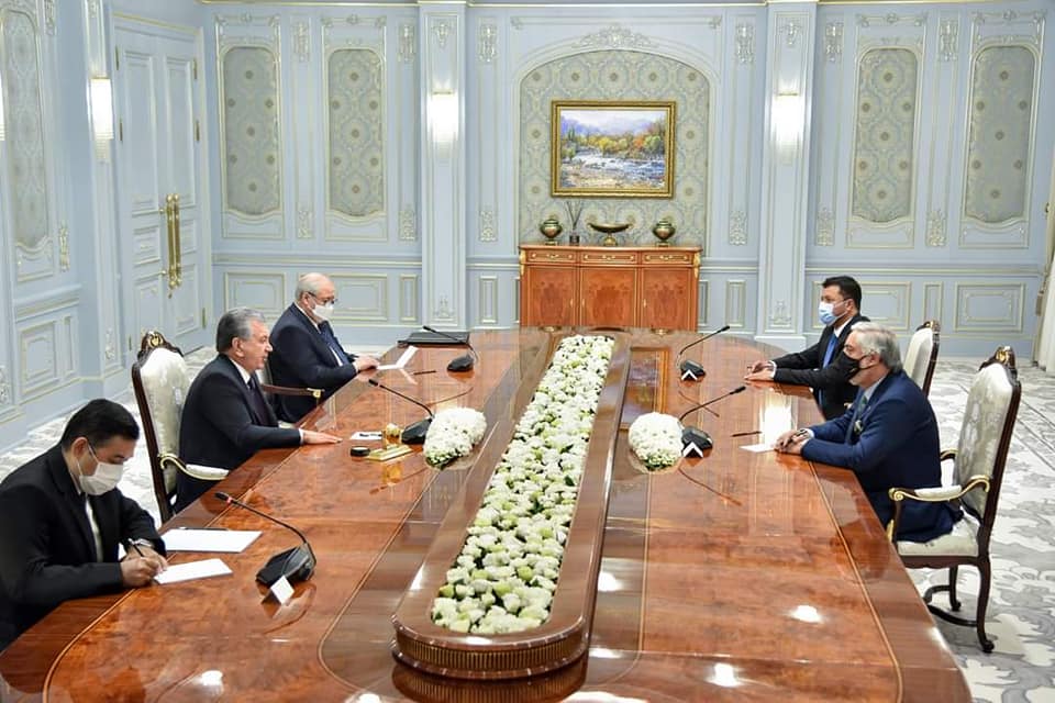 عبدالله با رئیس جمهور ازبکستان دیدار و گفتگو کرد