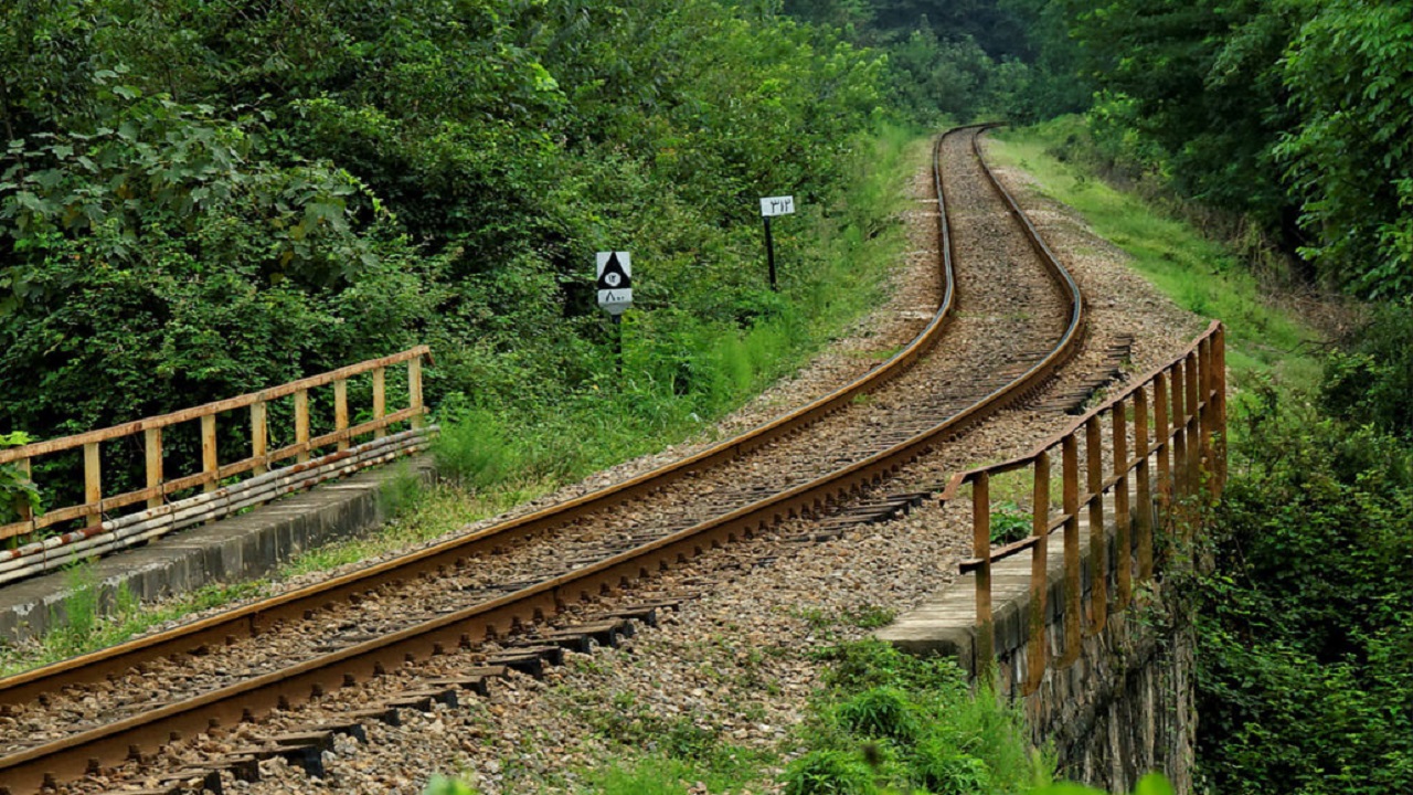 ایجاد مسیر سبز برای ورودی راه آهن زاگرس