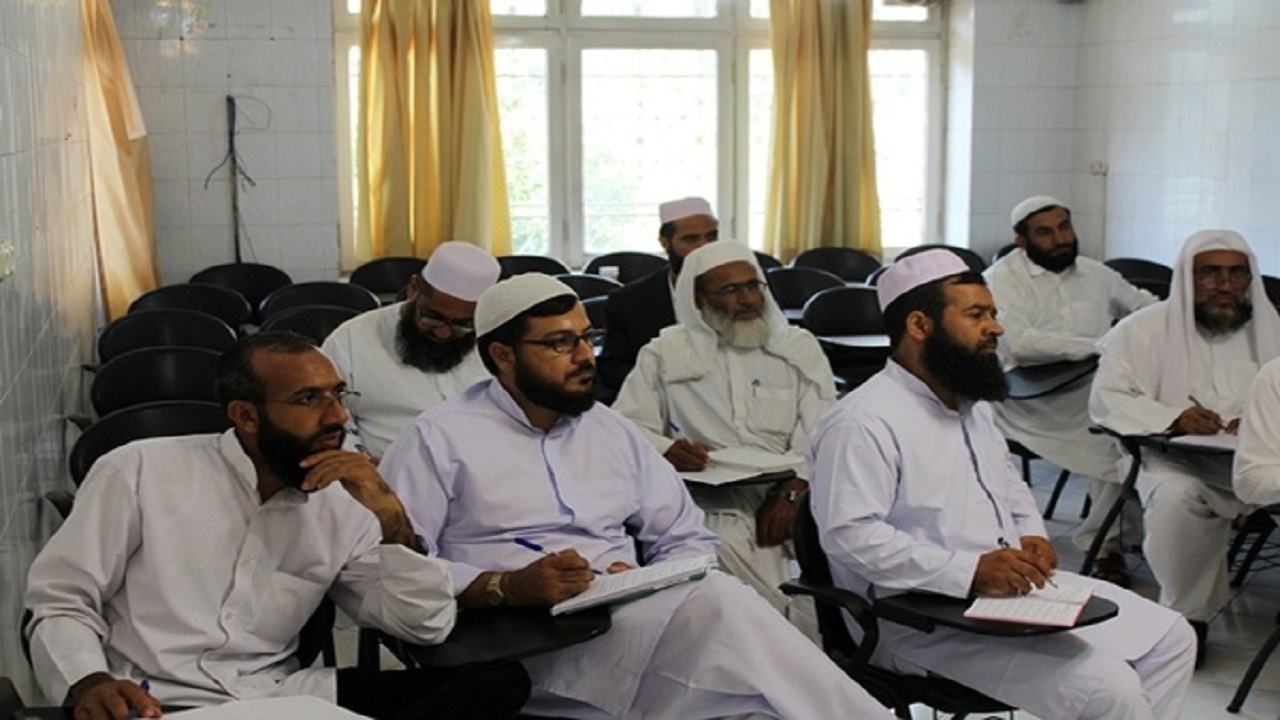 ۲۰ مدرسه علوم دینی در سطح استان کرمانشاه دایر است