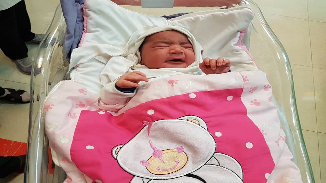 تولد نوزاد سنگین وزن در خرمشهر