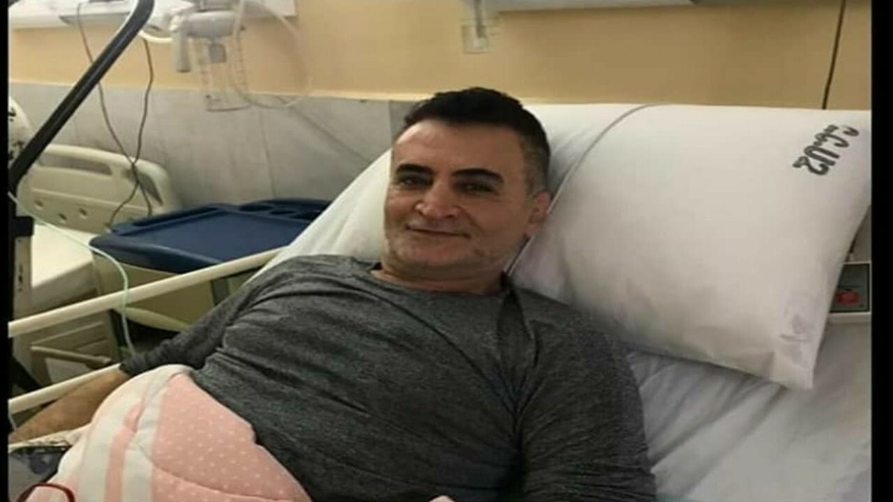 محمد بنا: باید خیلی مراقب کرونا باشیم/ خدا را شکر حالم خوب است