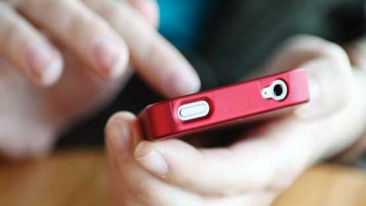 چقدر می‌توانید در مقابل وسوسه چک کردن گوشی خود مقاومت کنید؟