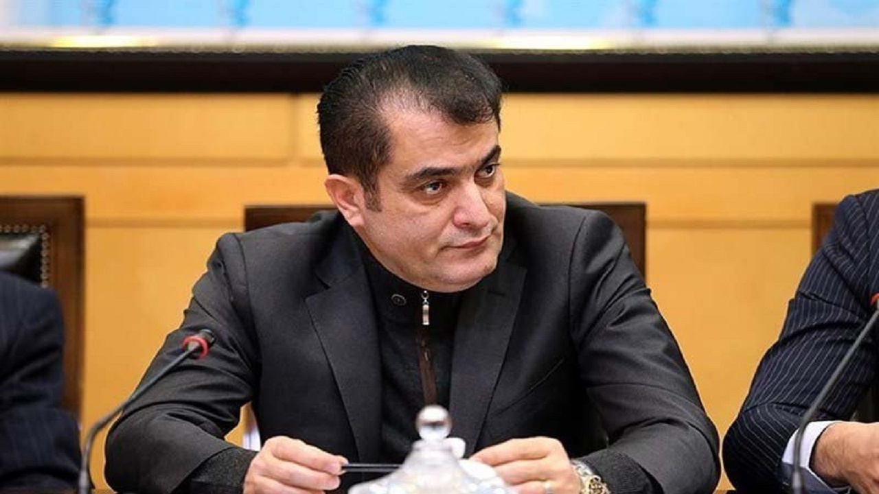 امضای خلیل زاده پای پرداختی به بازیکنان استقلال