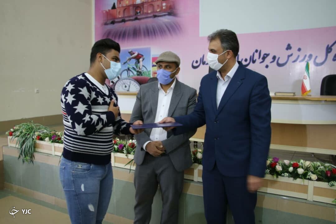 جوانان حلقه ای برای اتحاد بین دستگاه های اجرایی