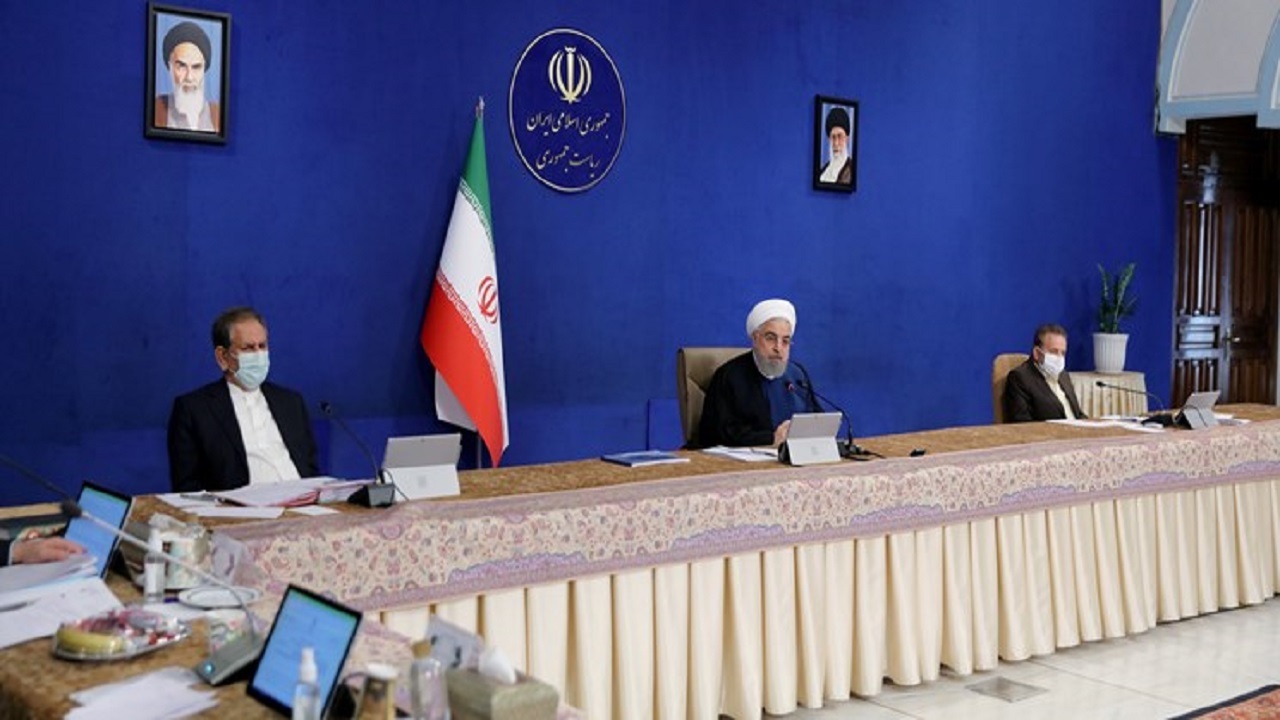 پیروی دولت از نظر کارشناسان برای تعطیلی فراگیر در جهت عدم شیوع ویروس کرونا