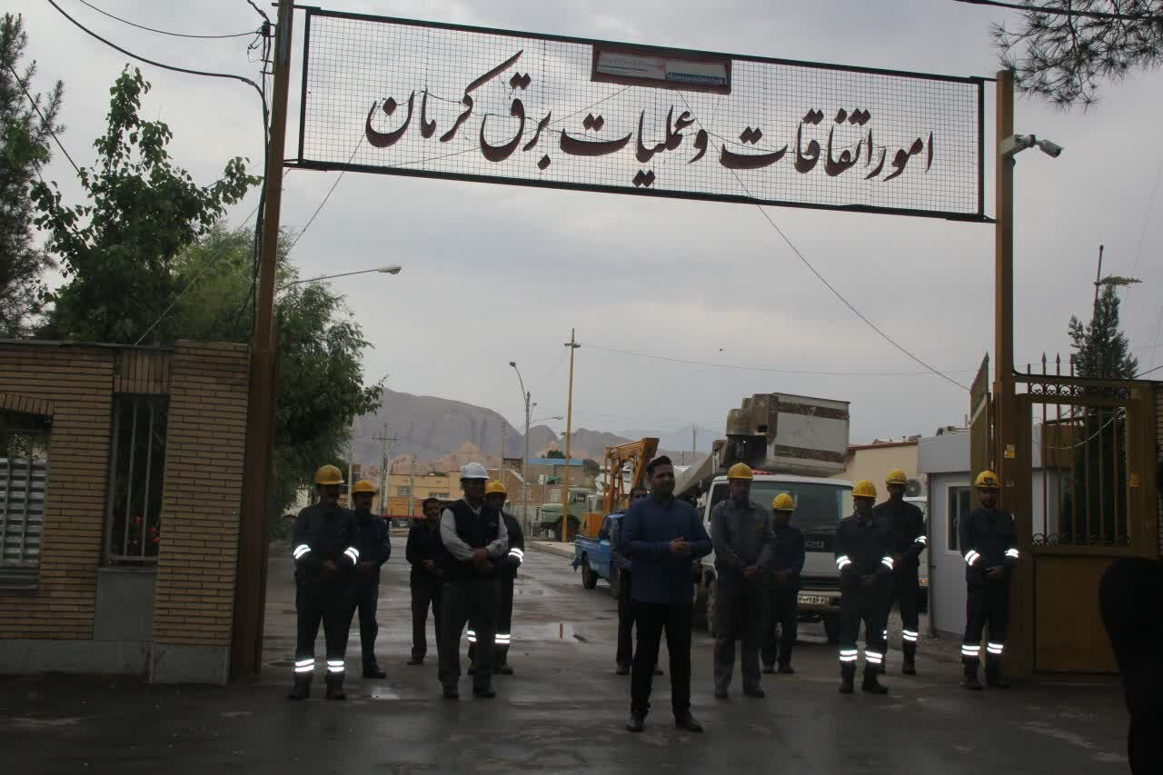 تلاش برای پایداری شبکه توزیع برق در زمان بارندگی
