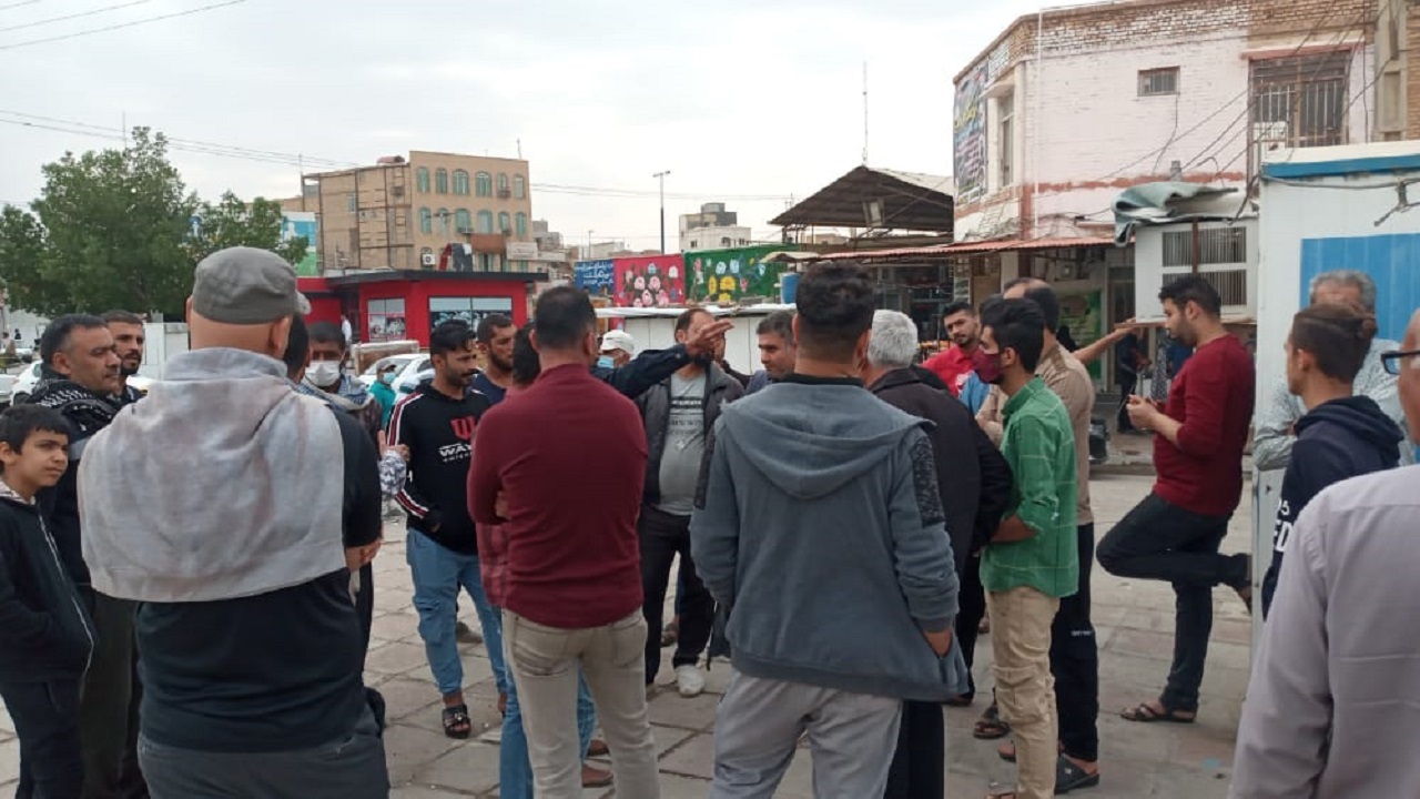 تجمع دستفروشان خرمشهری مقابل بازار امام علی