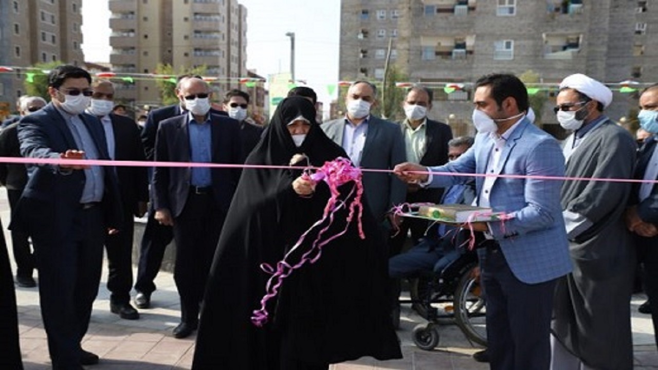 بوستان کتاب قم افتتاح شد +تصاویر