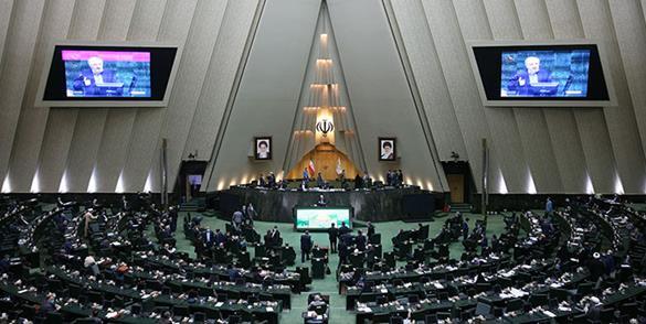 صحن علنی مجلس آغاز شد