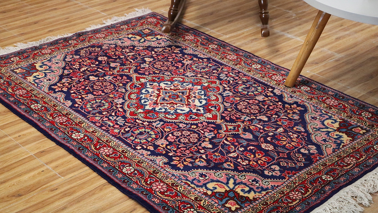 جای خالی برند سازی فرش‌های دستباف در دهستان طرود‌/وقتی استان‌های دیگر فرش شاهرود را با نام خود تبلیغ می‌کنند
