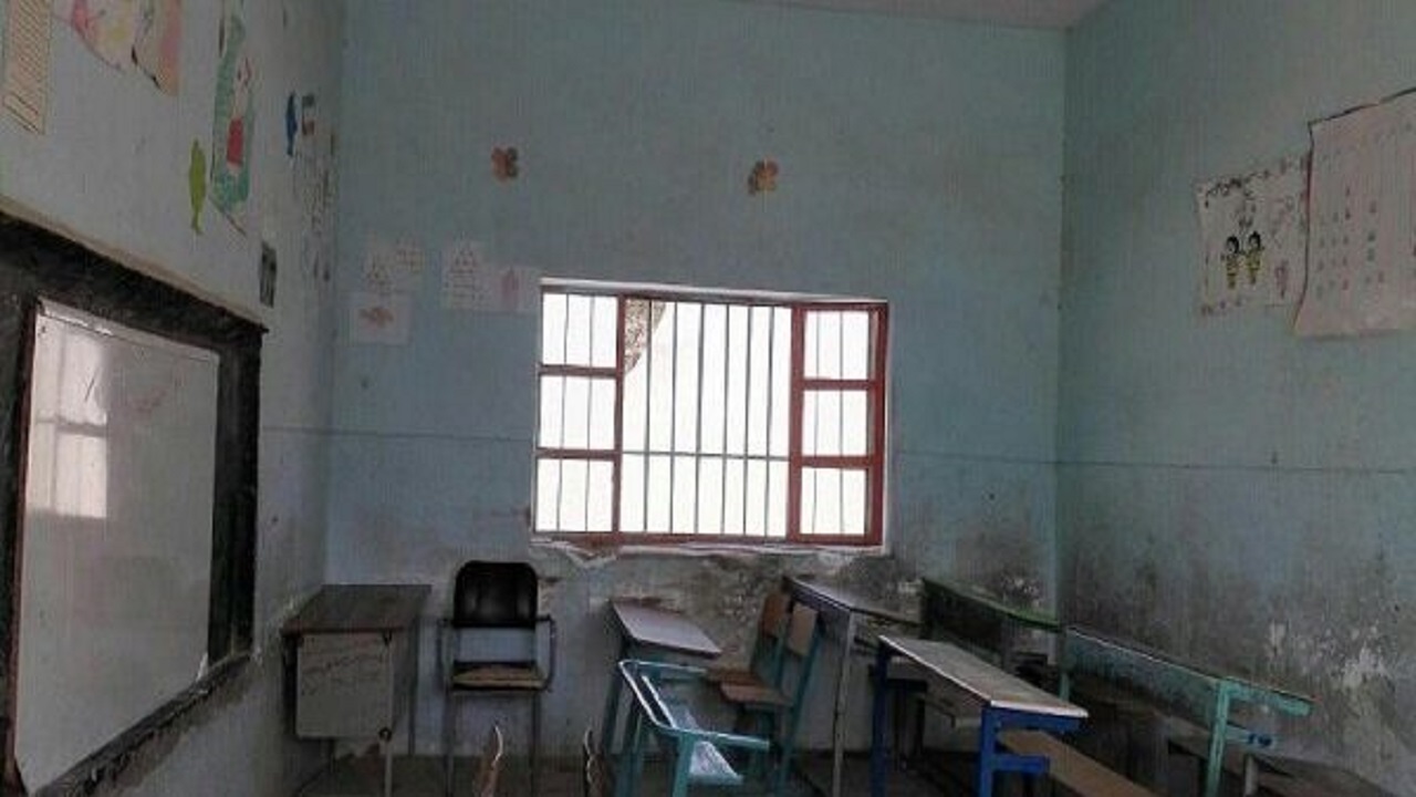 مدارس فرسوده و دانش آموز بازمانده از تحصیل در مناطق آزاد زیبنده نیست