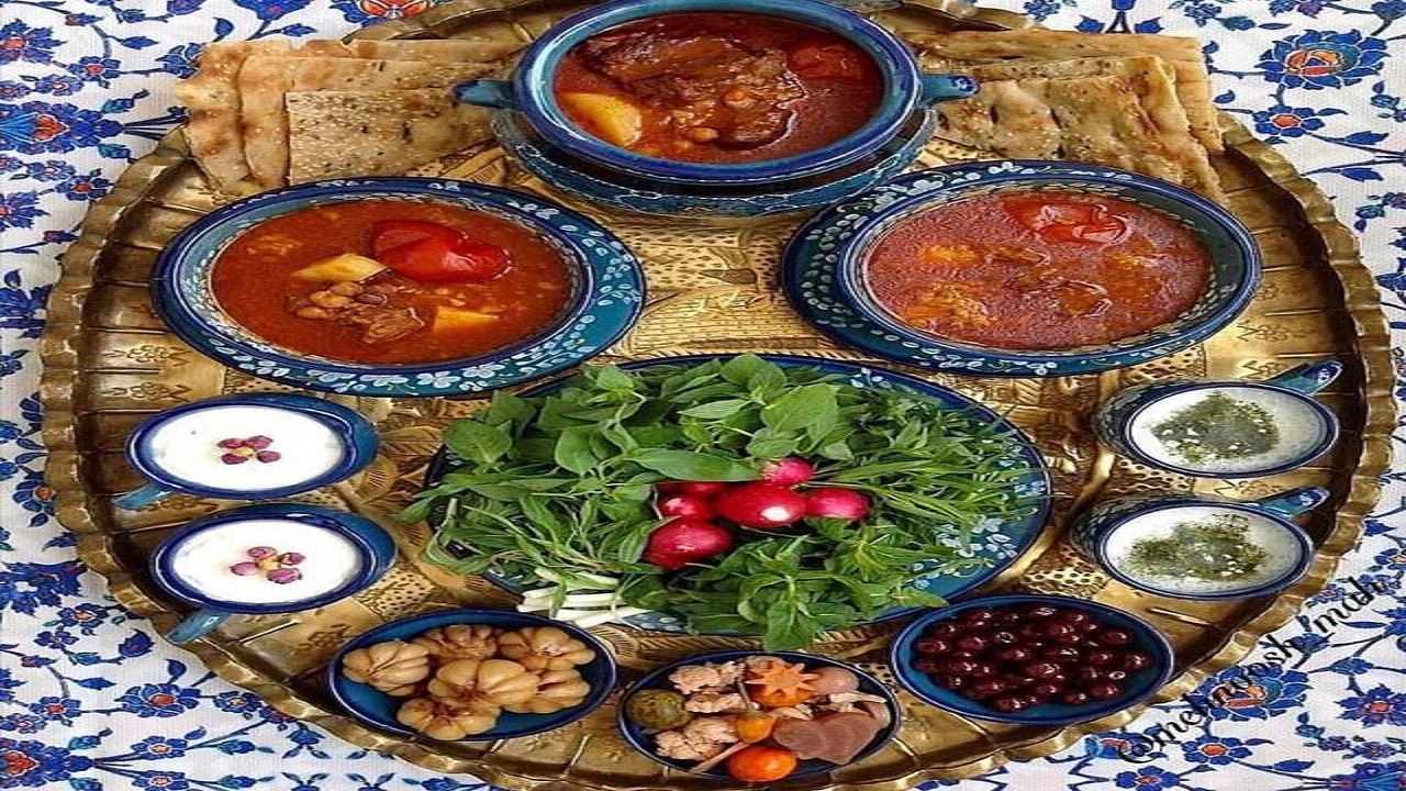 آموزش آشپزی؛ از ساندویچ تناملت و نان کالزونه خانگی تا بورانی کدو حلوایی به ۲ روش مازندرانی و تبریزی + تصاویر