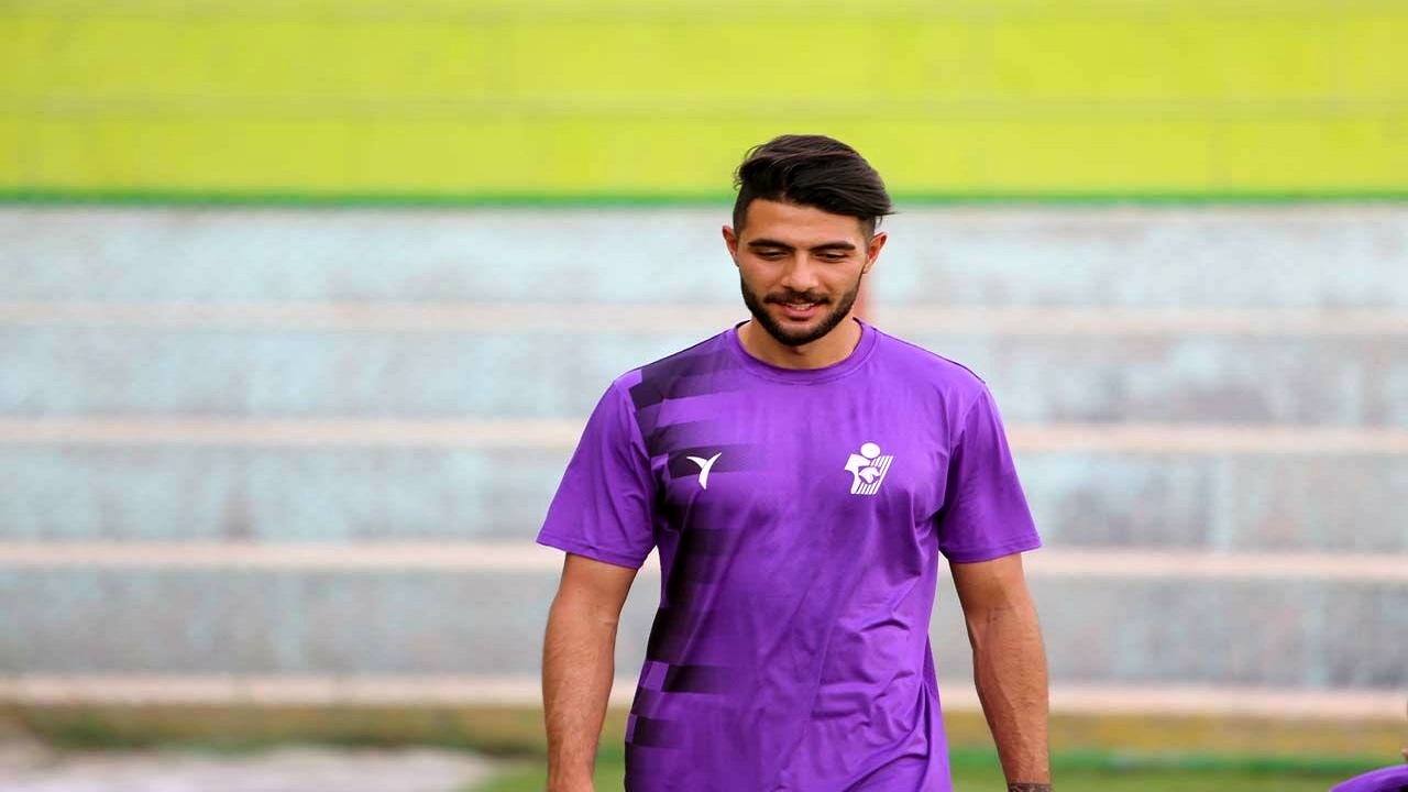 مدافع پیکان پرسپولیسی می‌شود؟