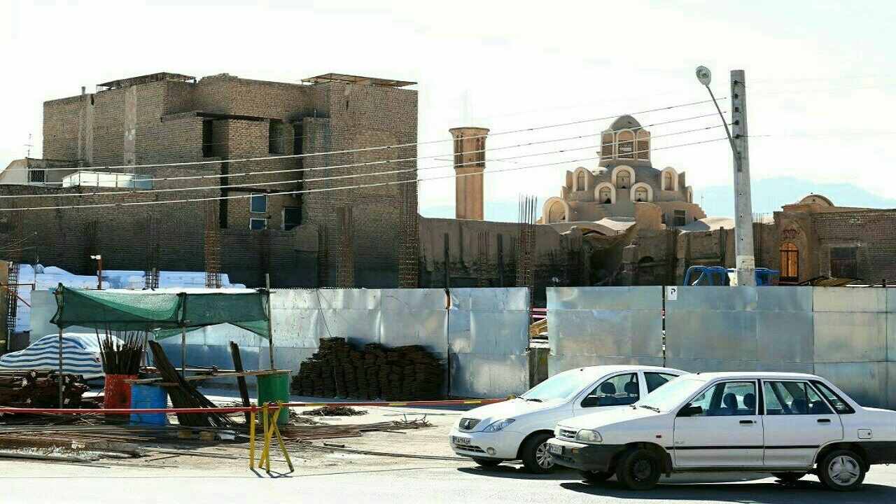 احداث مجتمع تجاری جنب خانه بروجردی‌ها در  کاشان باید متوقف شود
