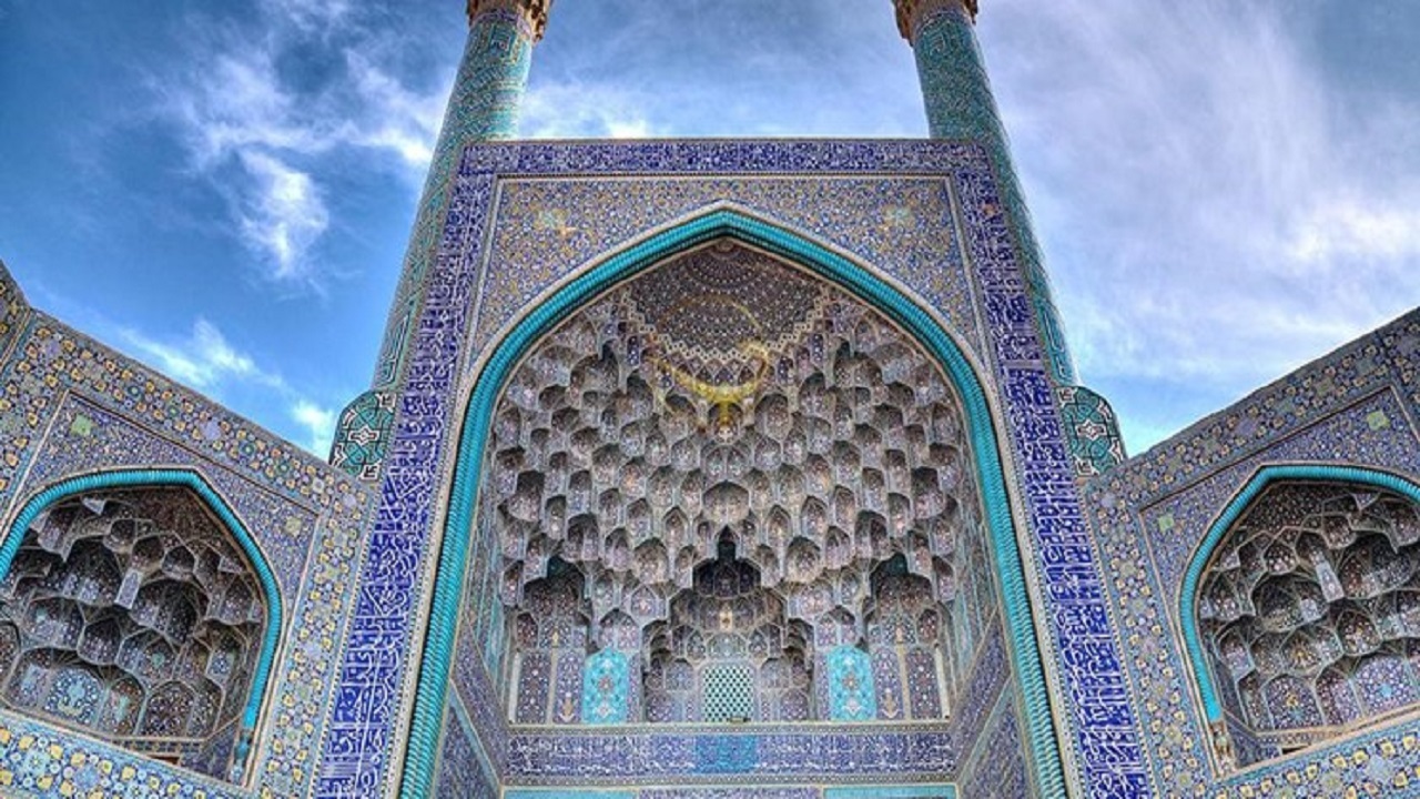 مراکز فرهنگی سنگری برای بیداری نوجوانان و جوانان هستند