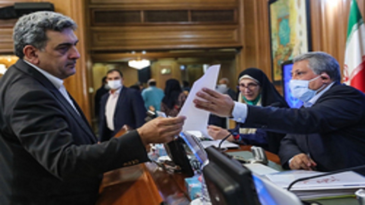 به حاشیه رفتن تخلف ۱۵۰۰ میلیاردی شهرداری منطقه ۵ شهرداری تهران؛مقصر کیست؟