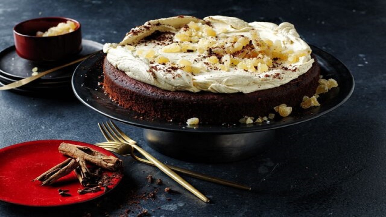 طرز تهیه کیک اسفنجی خرما و شیر برای تقویت سیستم ایمنی بدن