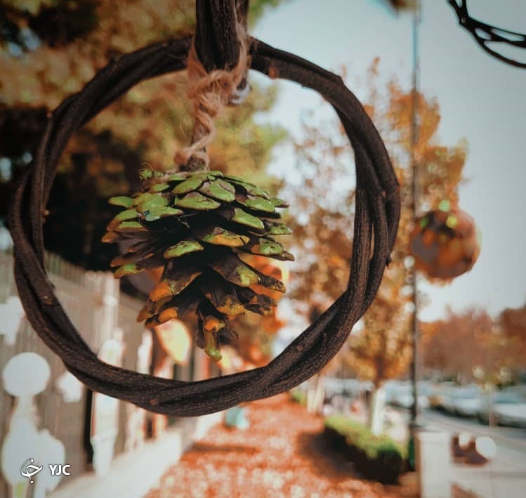 فرش پاییز در مشهد