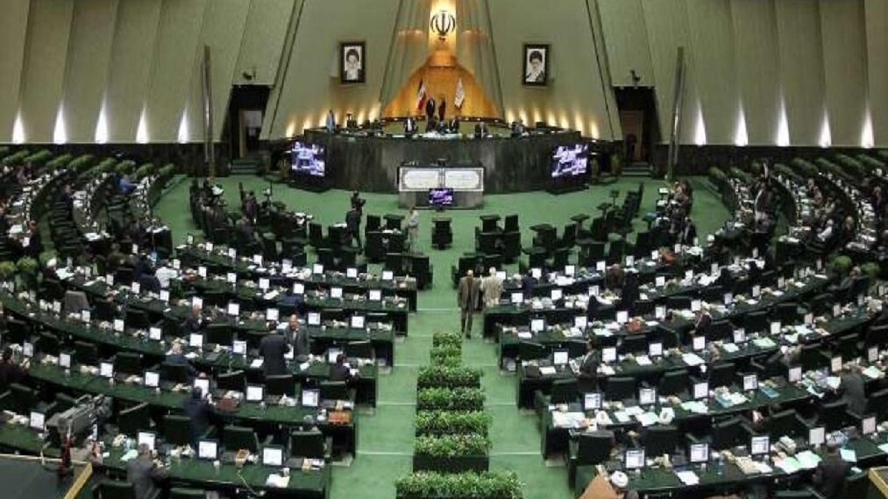 غیبت ۳ نماینده در آغاز جلسه علنی امروز مجلس