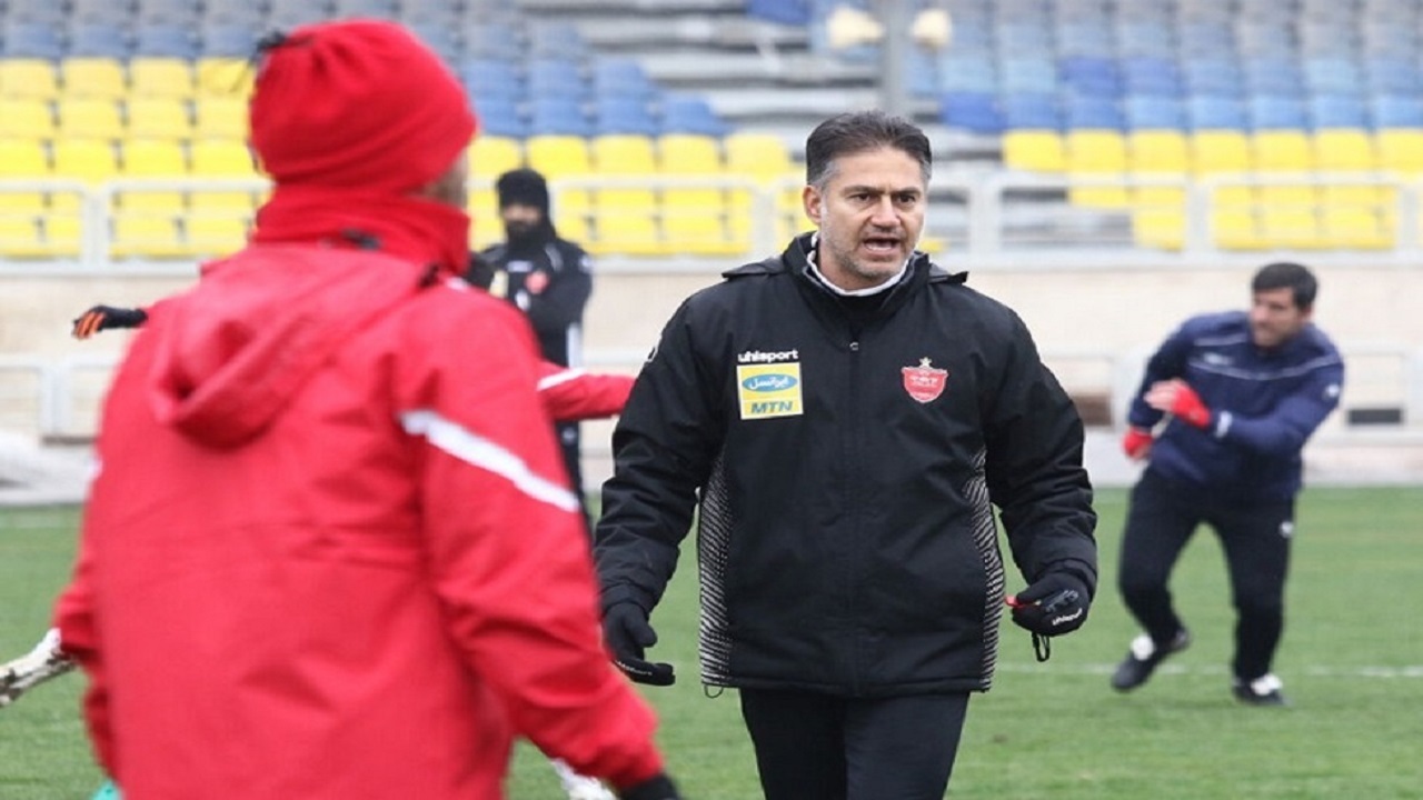 ورود مربیان باشگاه پرسپولیس به ساختمان این باشگاه