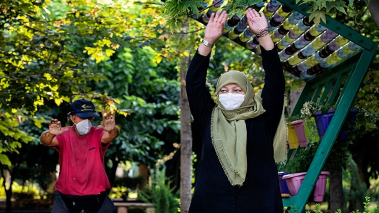 محدودیتی در ساعت استفاده از فضای بوستان‌ها ایجاد نشده است