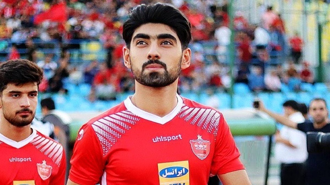 مهاجم پرسپولیس قراردادش را فسخ کرد