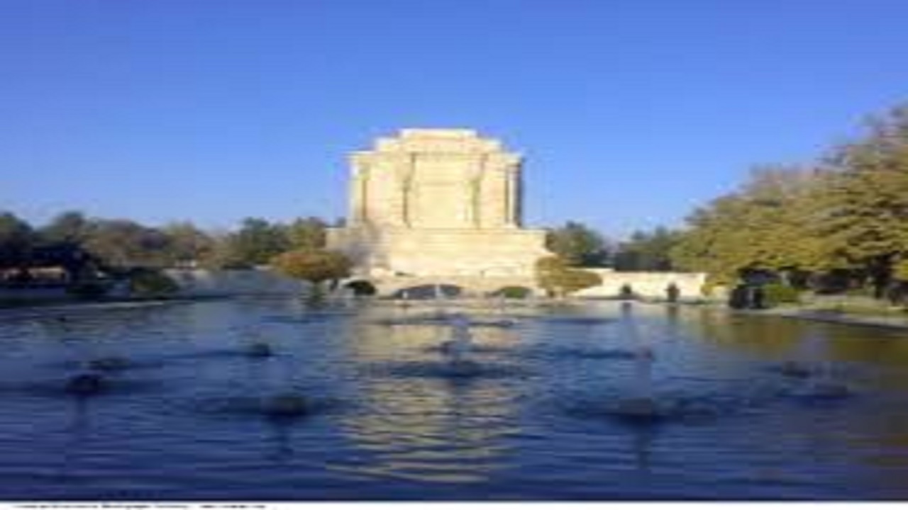 بازپیرایی آب نمای نیلوفر آرامگاه فردوسی