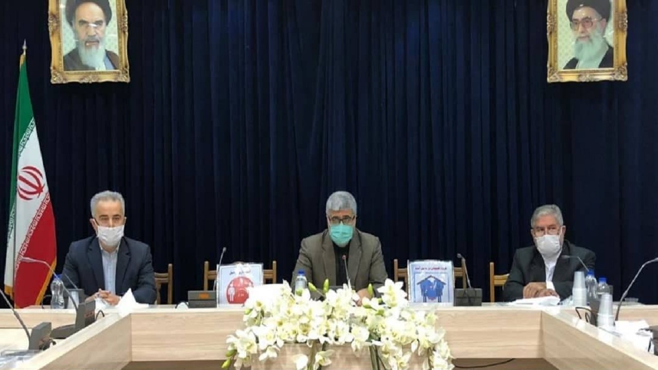 بنیاد شهید و امور ایثارگران اشتغال خانواده ایثارگران را پیگیری کند