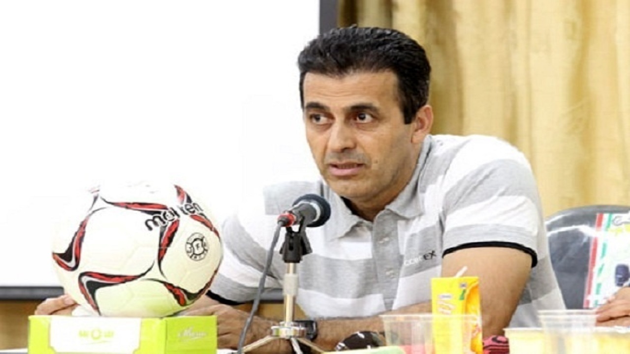 مرادی: باشگاه‌ها نمی‌توانند هزینه var را پرداخت کنند / گلی که سپاهان به ثمر رساند، کاملا آفساید بود