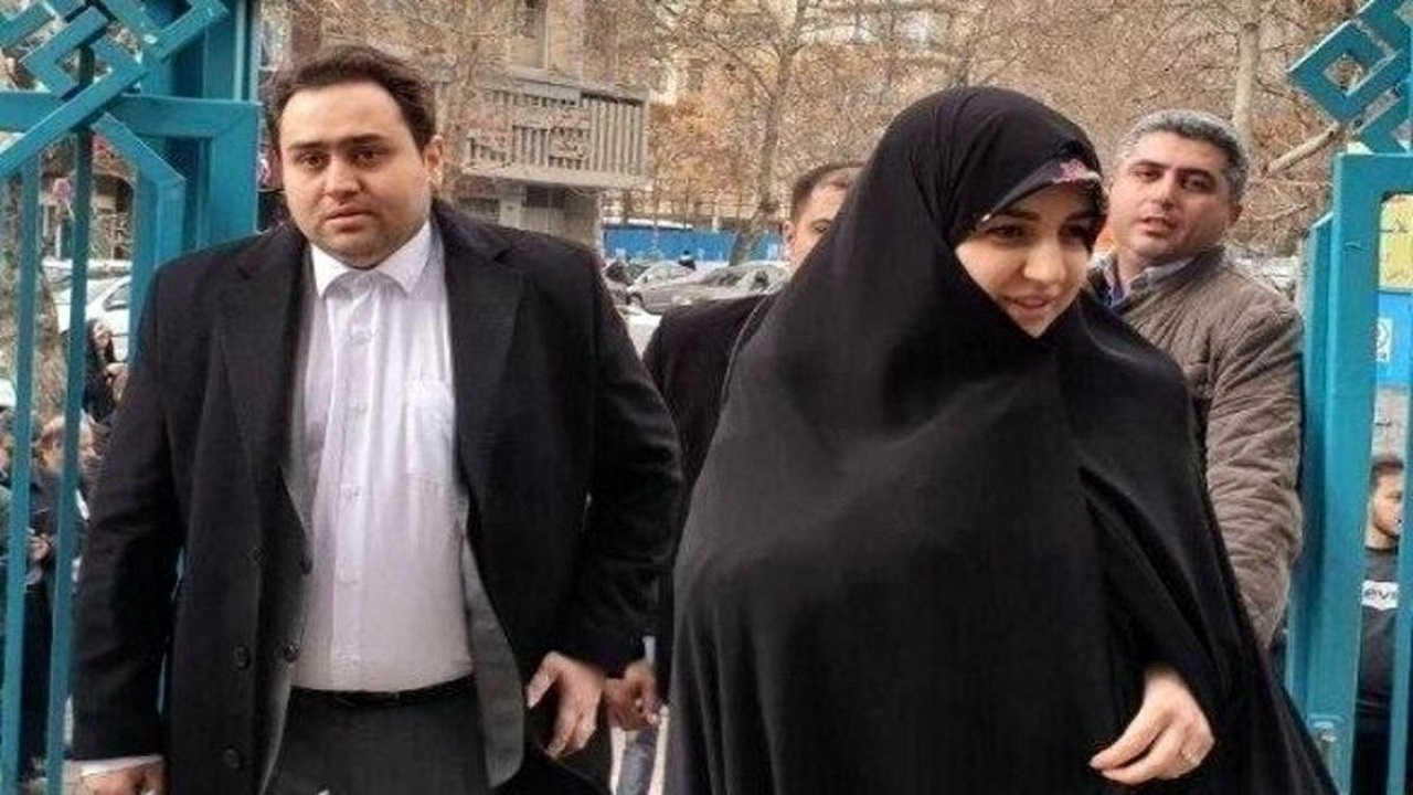 هیئت علمی شدن دختر روحانی تایید شد