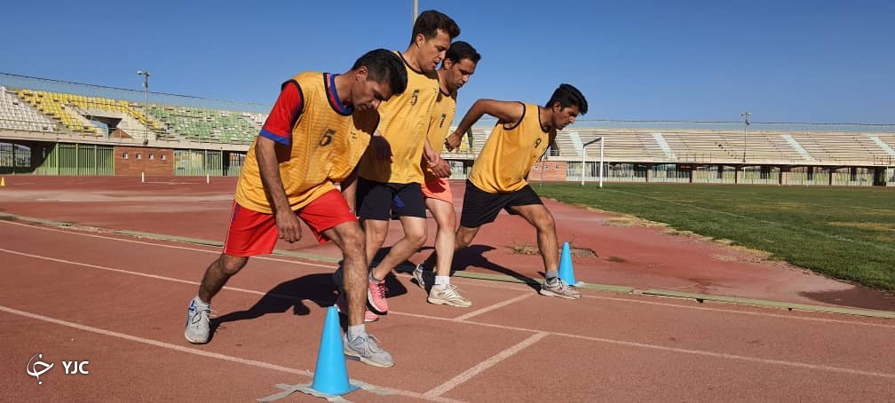 انجام تست آمادگی جسمانی از داوران کرمانی