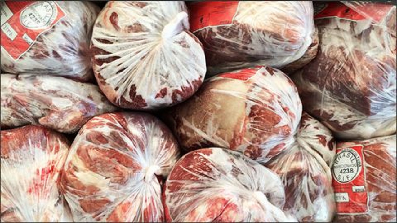 کشف ۳۰ تن گوشت منجمد برزیلی فاسد در کهریزک