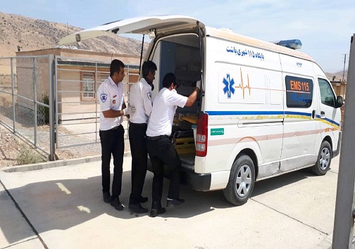 نجات معجزه آسای مرد گرفتار از مرگ حتمی در باشت