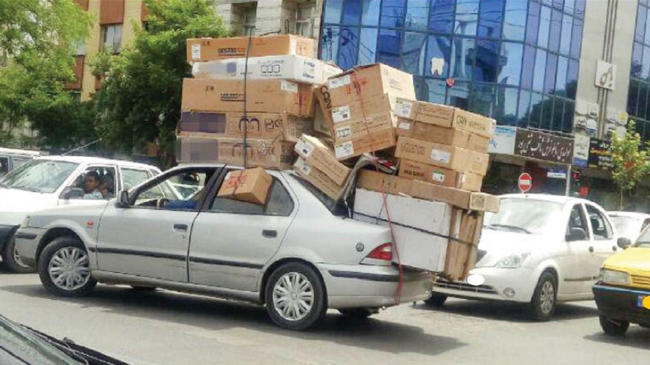 باربری با خودرو&zwnj;های لاکچری در تهران/ هنجارشکنی رانندگان که جان شهروندان را به خطر می&zwnj;اندازد + تصاویر