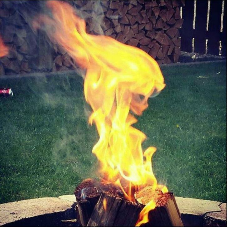 تصاویر عجیبی از دنیای واقعی که به کتابهای فانتزی شباهت دارد تصاویر عجیبی از دنیای واقعی که به کتابهای فانتزی شباهت دارد