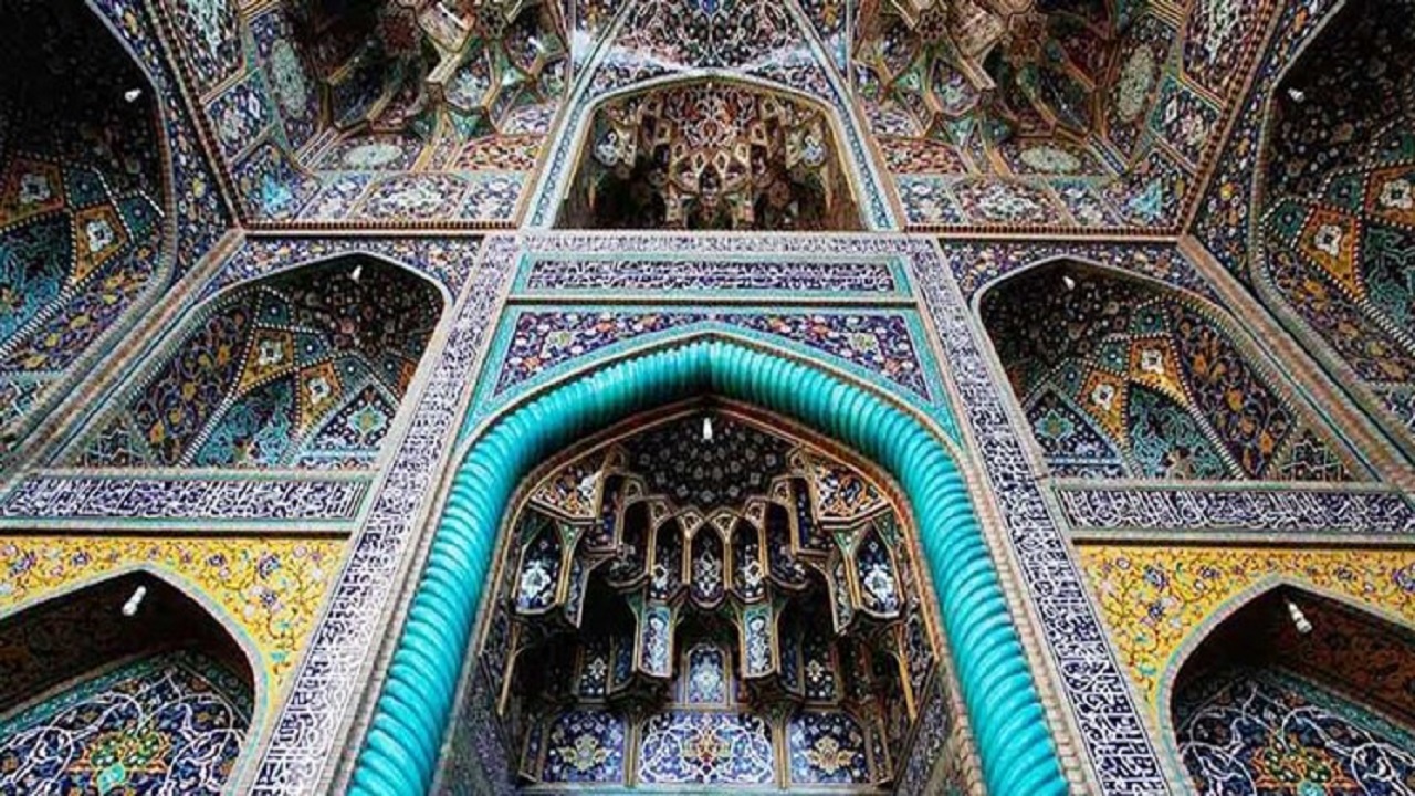 رد پای بانوی هنردوست در حرم امام رضا (ع) که همه را شگفت‌زده می‌کند + تصاویر