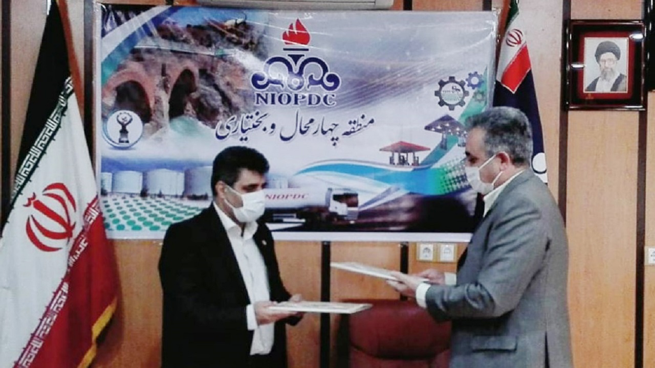 امضای تفاهم نامه شرکت ملی پخش فرآورده‌های نفتی و دانشگاه شهرکرد
