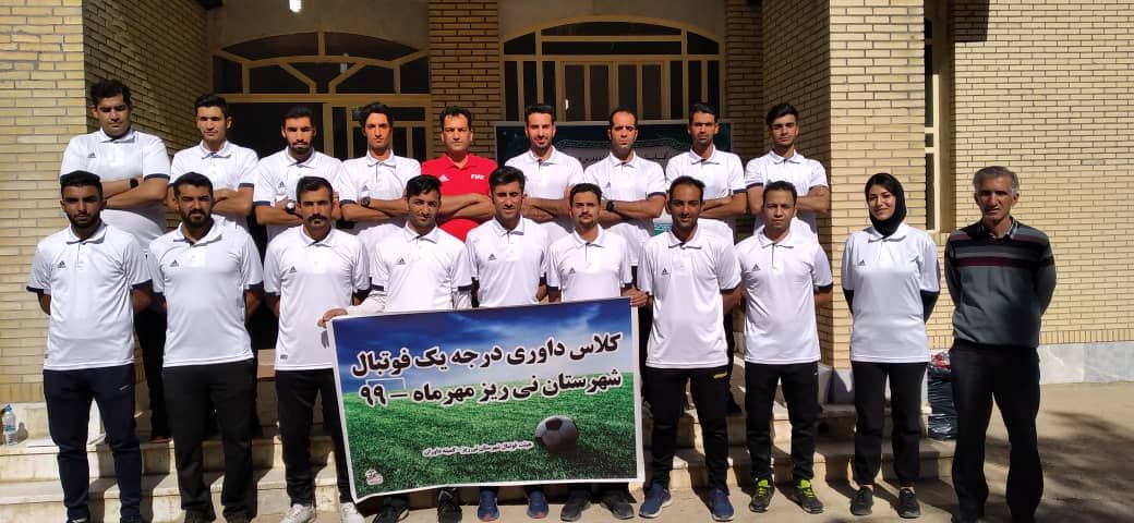 درخشش داوران استان کرمان در نی ریزِ فارس