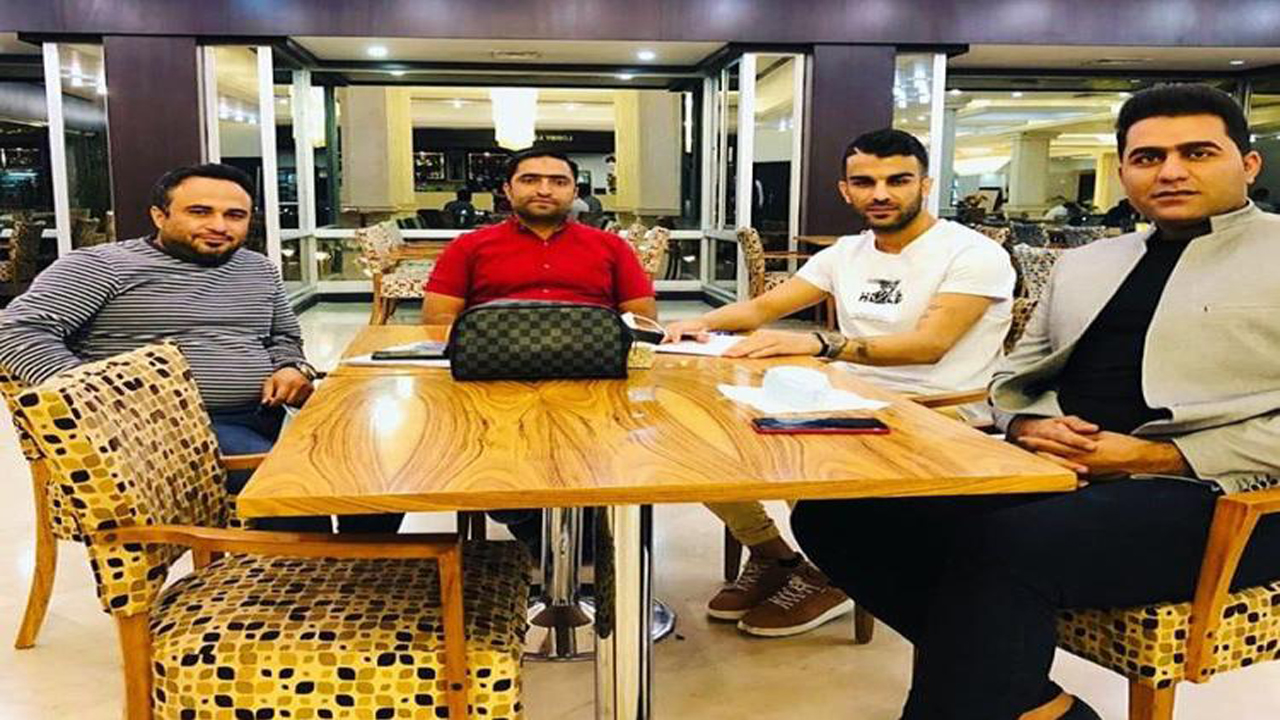 نخستین ثبت قرارداد بازیکن ایمان شیراز