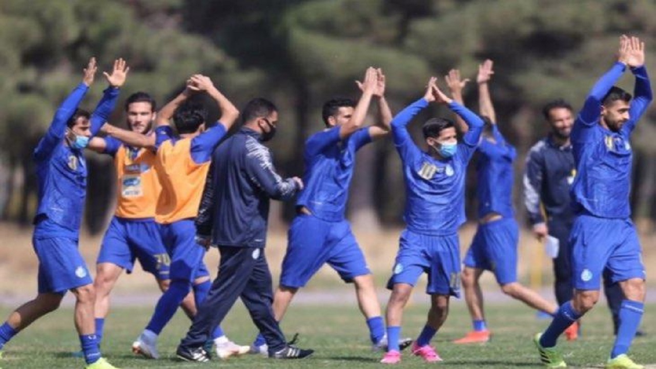 نیمی از مشکلات مالی استقلال روی دوش هوادار