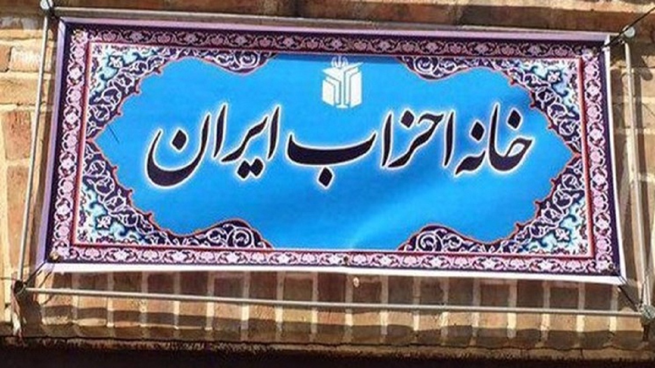 مکرون در حال ترویج توحش مدرن در اروپا است