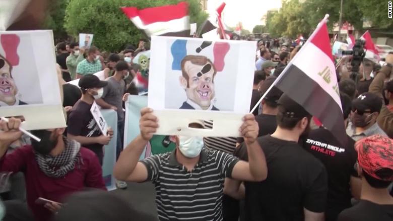 سی ان ان: گسترش تحریم کالاهای فرانسوی در کشورهای اسلامی سی ان ان: گسترش تحریم کالاهای فرانسوی در کشورهای اسلامی