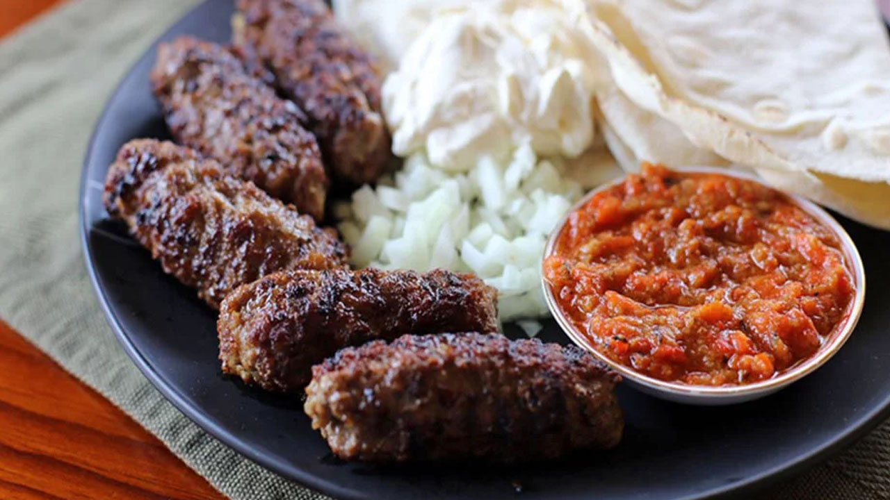 طرز تهیه سوسیس بالکان