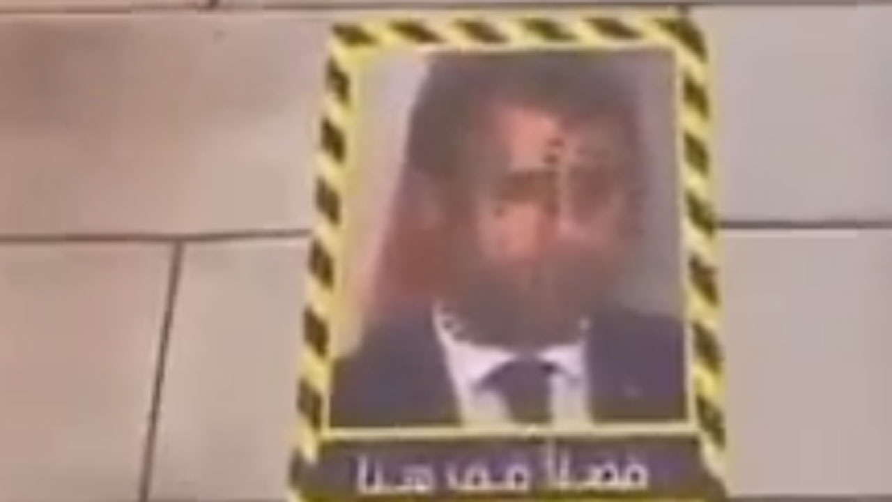 واکنش جنجالی صاحب یک رستوران در واکنش به اسلام هراسی مکرون + فیلم