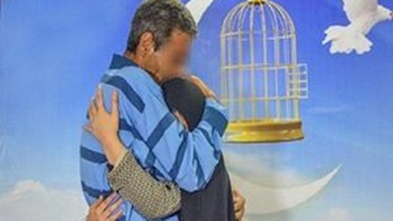 خیر کاشانی ۳۰ زندانی را آزاد کرد