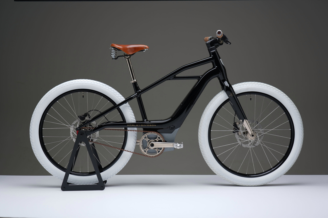 تصاویر منتشر شده از اولین دوچرخه برقی Serial 1 Cycle تصاویر منتشر شده از اولین دوچرخه برقی Serial 1 Cycle