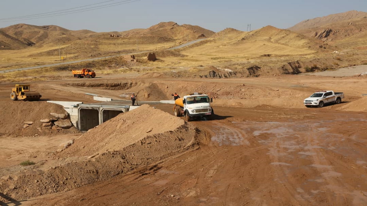 بهره برداری از کنارگذر پل بی‌آب در محور قزوین - همدان